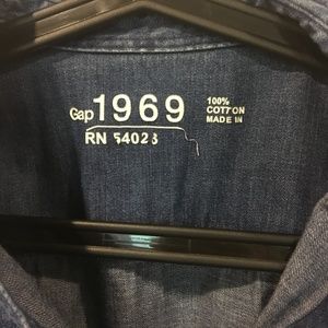 GAP Tops - Gap animal print denim button down shirt GAP Tops - Gap animal print denim button down shirt